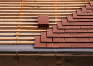 Réparation et renforcement de charpente : quand et pourquoi intervenir