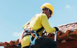 Zinguerie et étanchéité : protéger votre maison des infiltrations